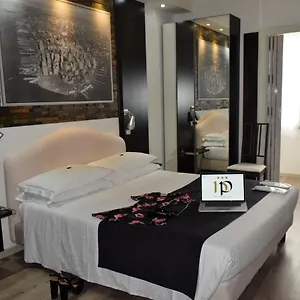 Perugino Hotel Milán