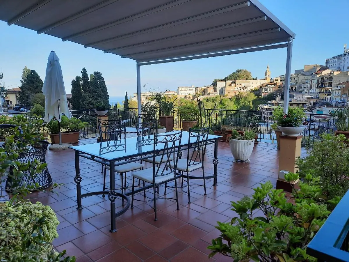 B&B Greco Home Taormina Bed & Breakfast